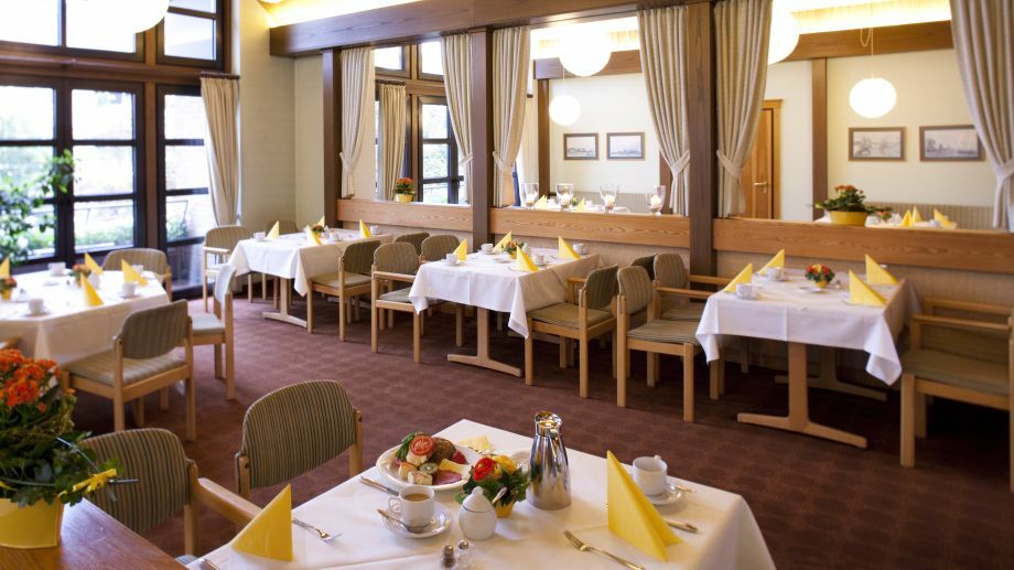 Leine Hotel Pattensen Zewnętrze zdjęcie