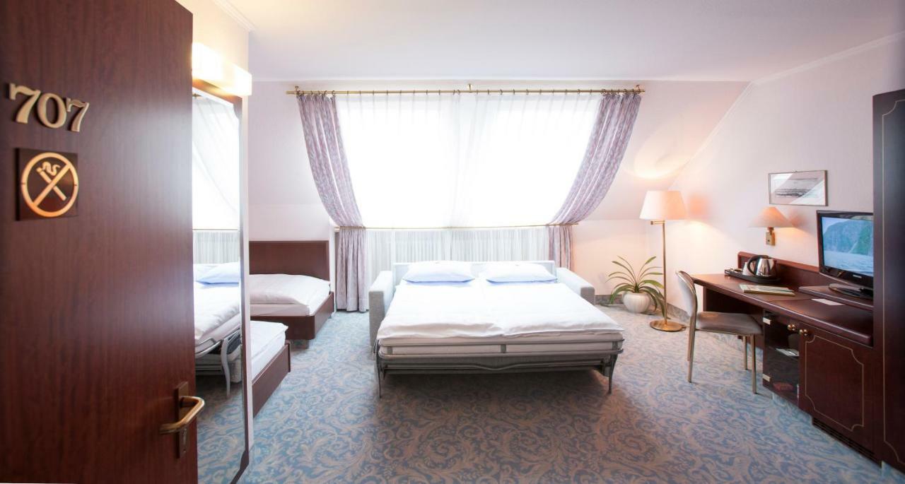 Leine Hotel Pattensen Pokój zdjęcie