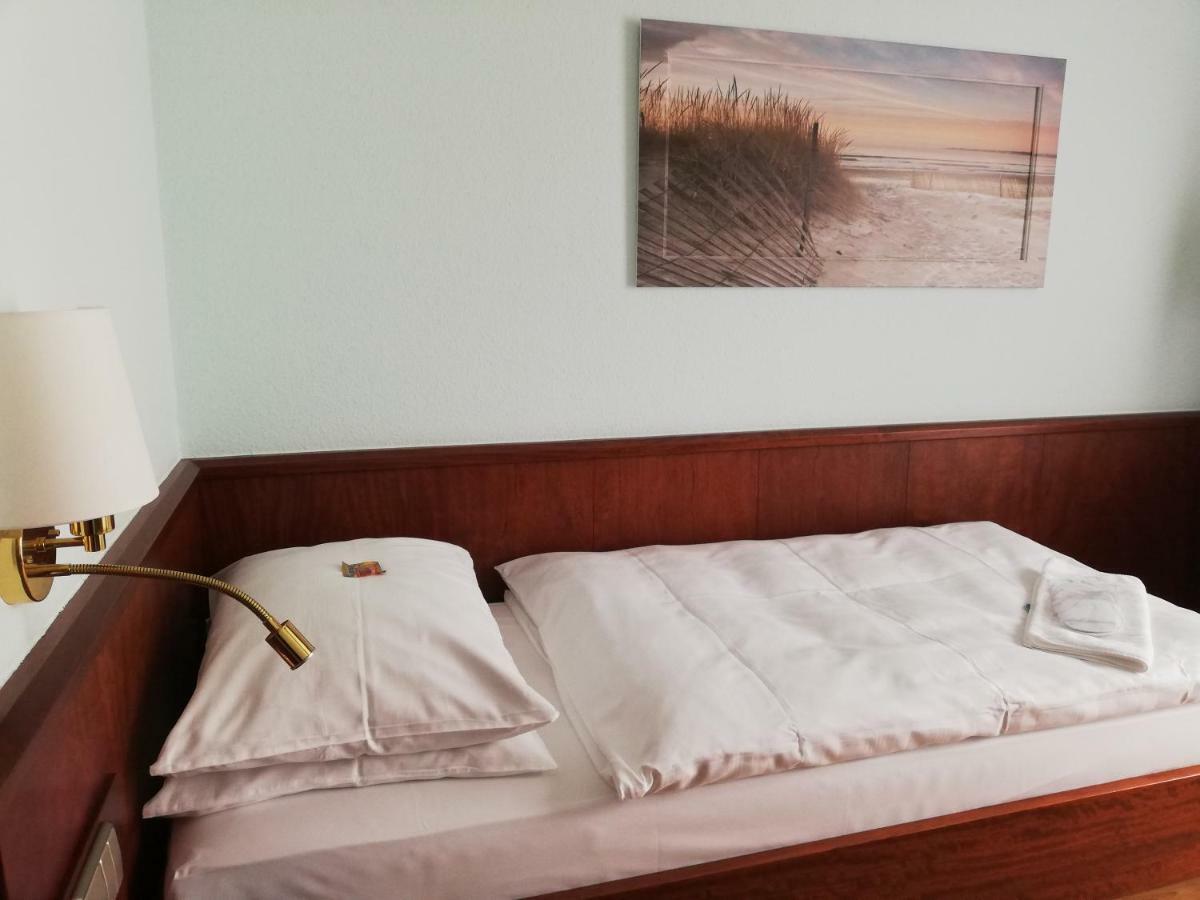 Leine Hotel Pattensen Zewnętrze zdjęcie